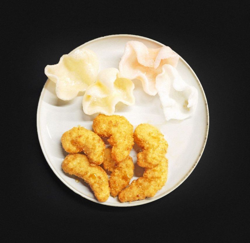 Креветки темпура с креветочными чипсами